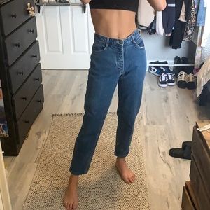 Mom jeans